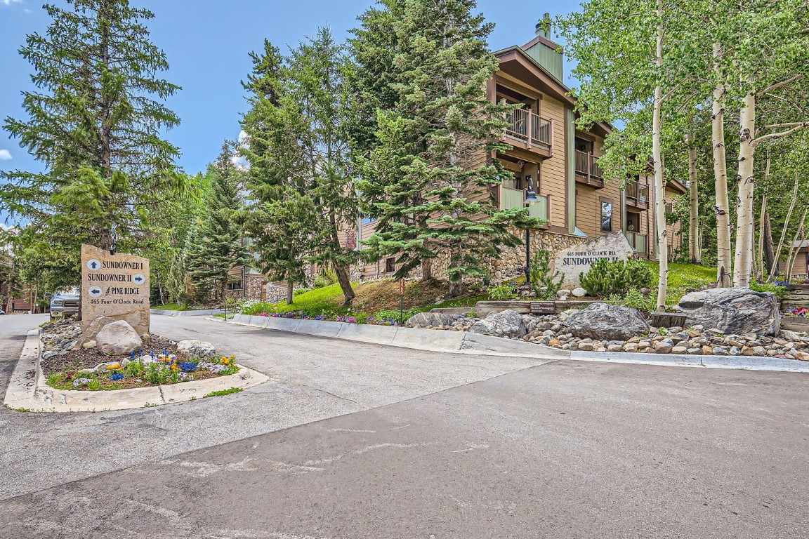 465 Four O Clock ROAD 126