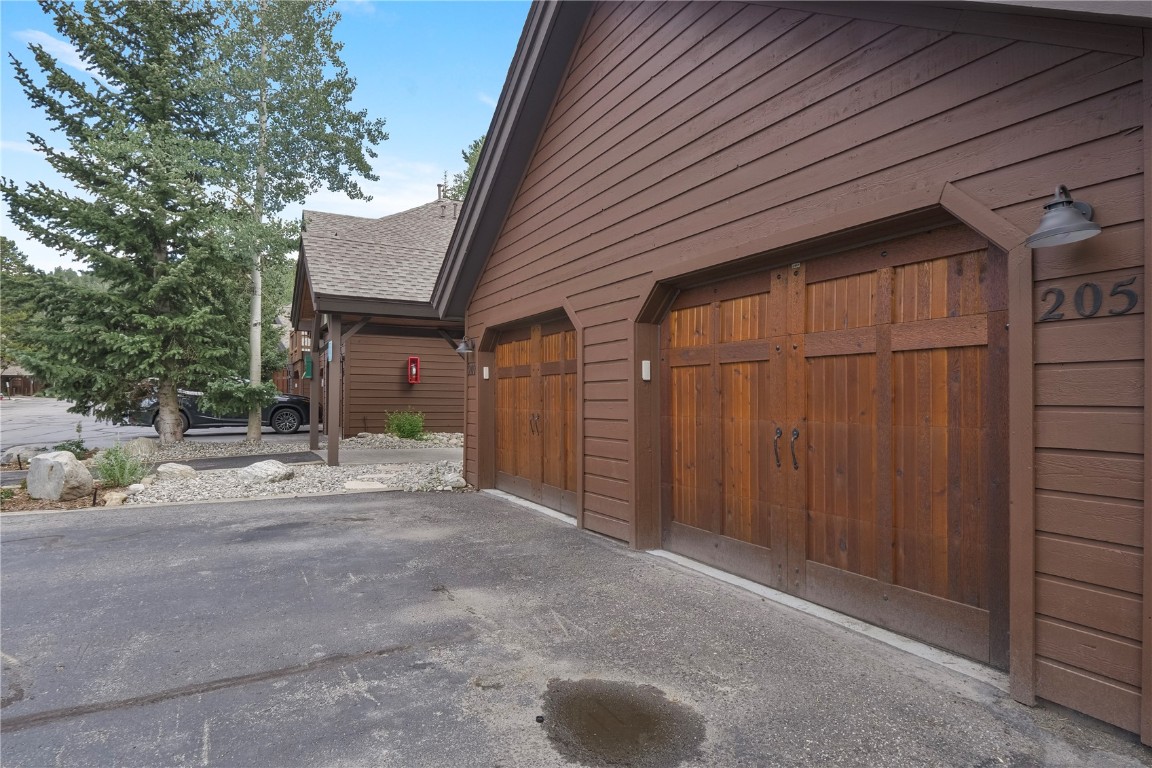 205 Village Point DRIVE 205