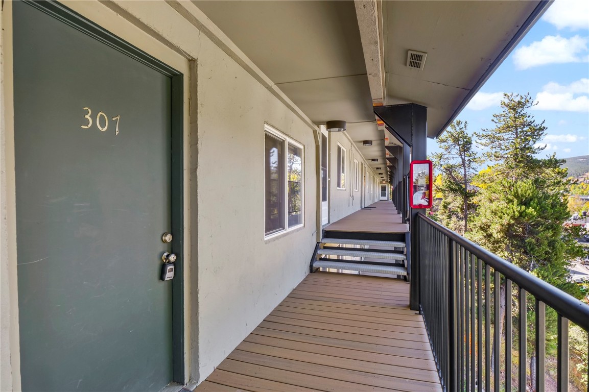 301 N French STREET 307