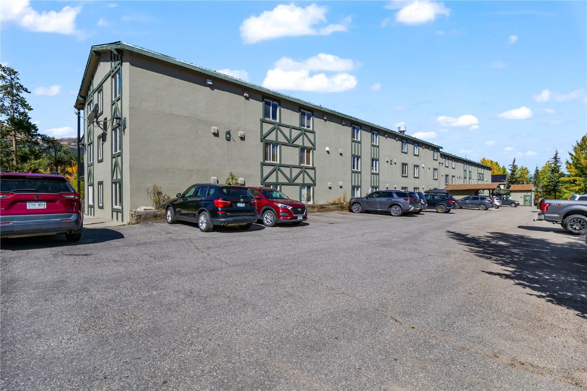 301 N French STREET 307