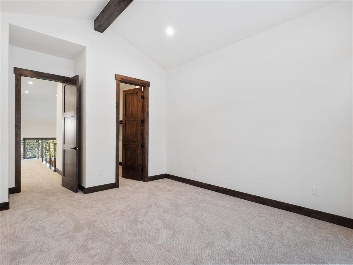 526 N Fuller Placer ROAD