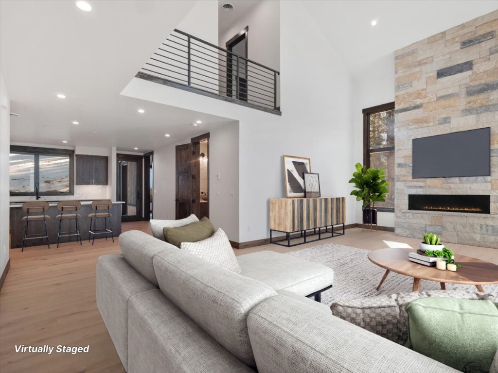 526 N Fuller Placer ROAD