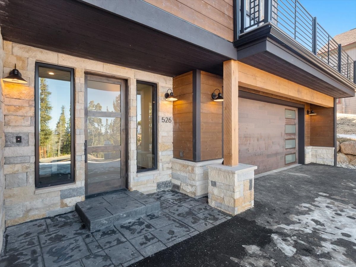 526 N Fuller Placer ROAD