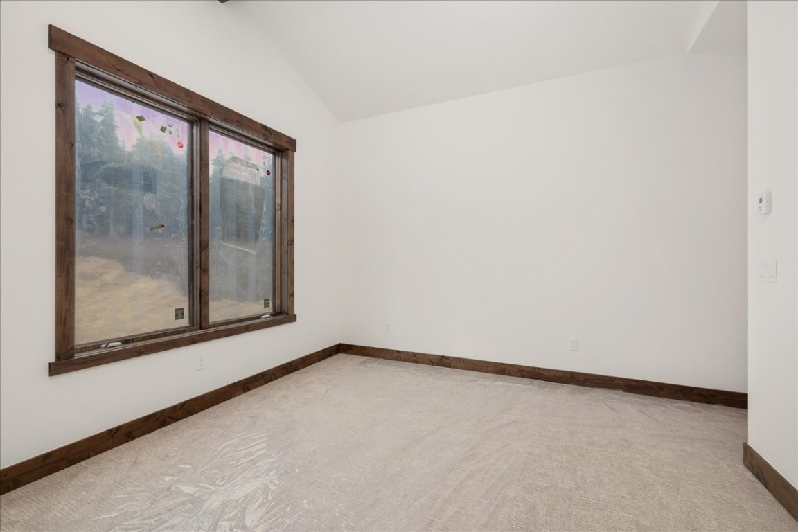 528 N FULLER PLACER ROAD