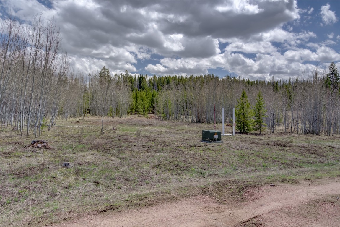 41404 Hopi WAY