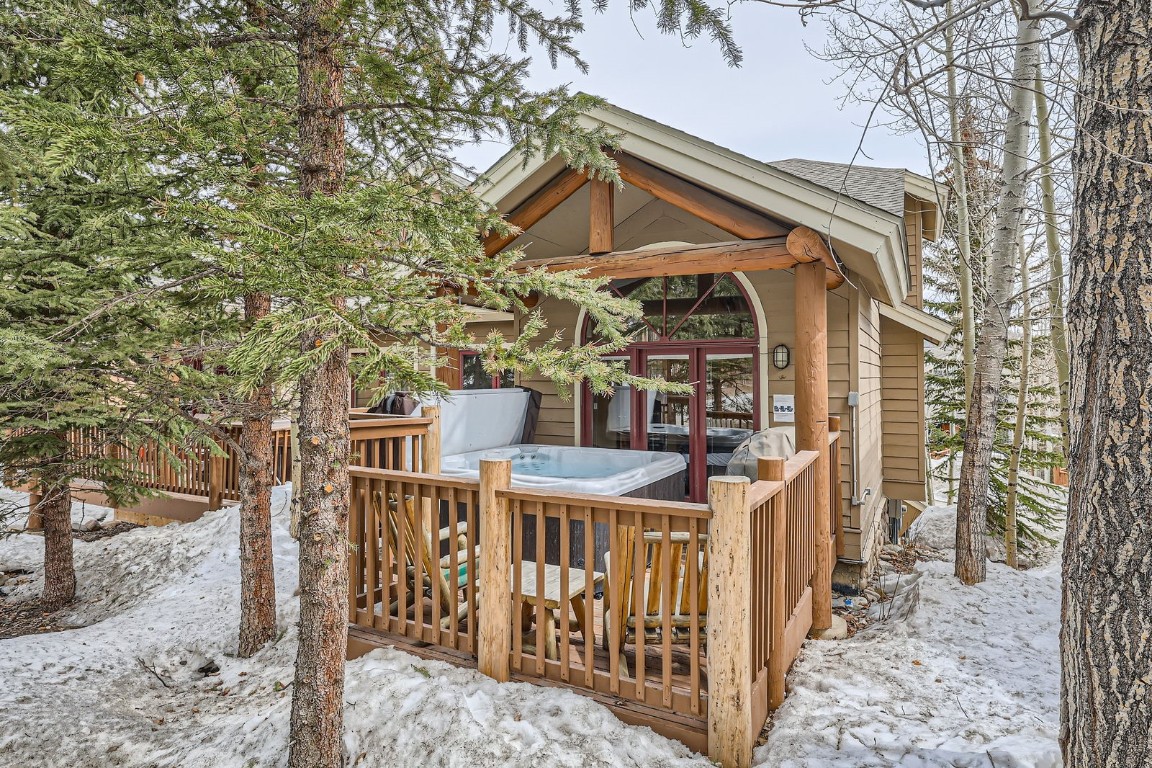 422 Kings Crown ROAD 5