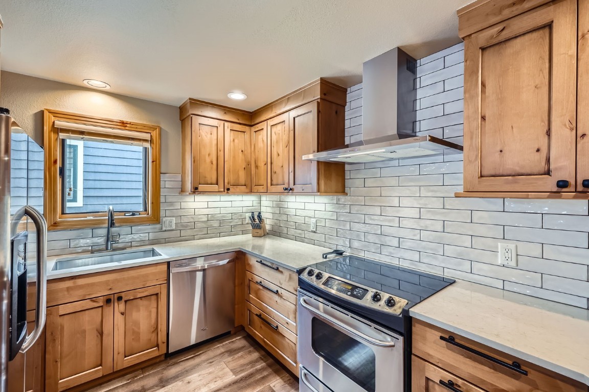 422 Kings Crown ROAD 5