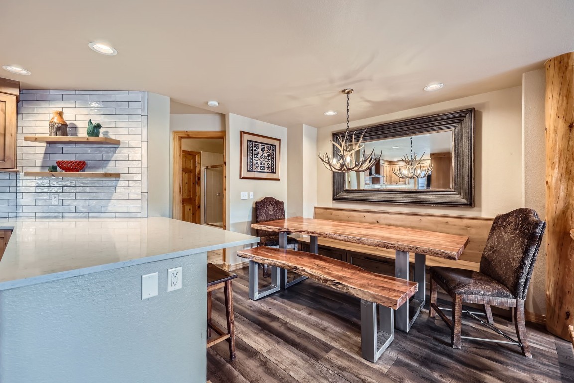 422 Kings Crown ROAD 5