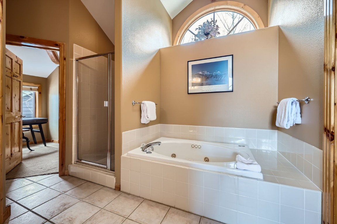 422 Kings Crown ROAD 5