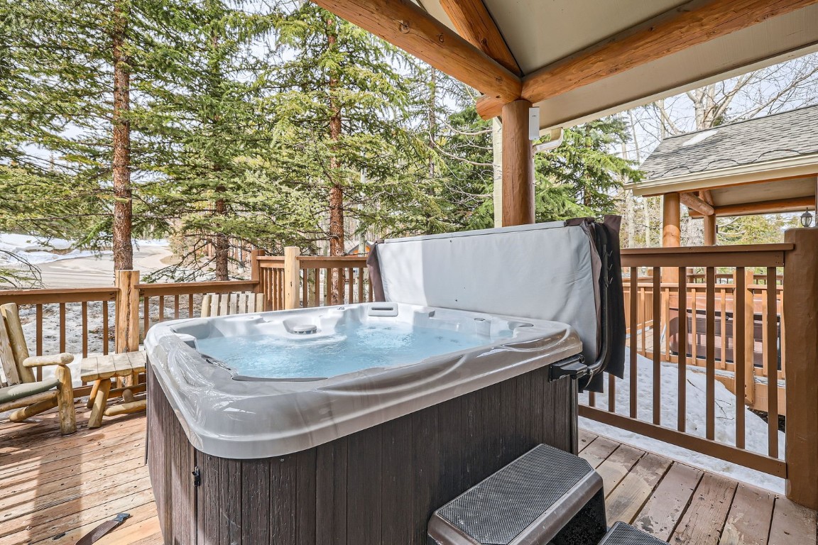 422 Kings Crown ROAD 5