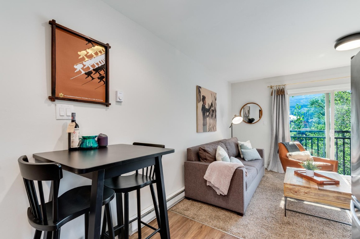 401 S Ridge STREET 21