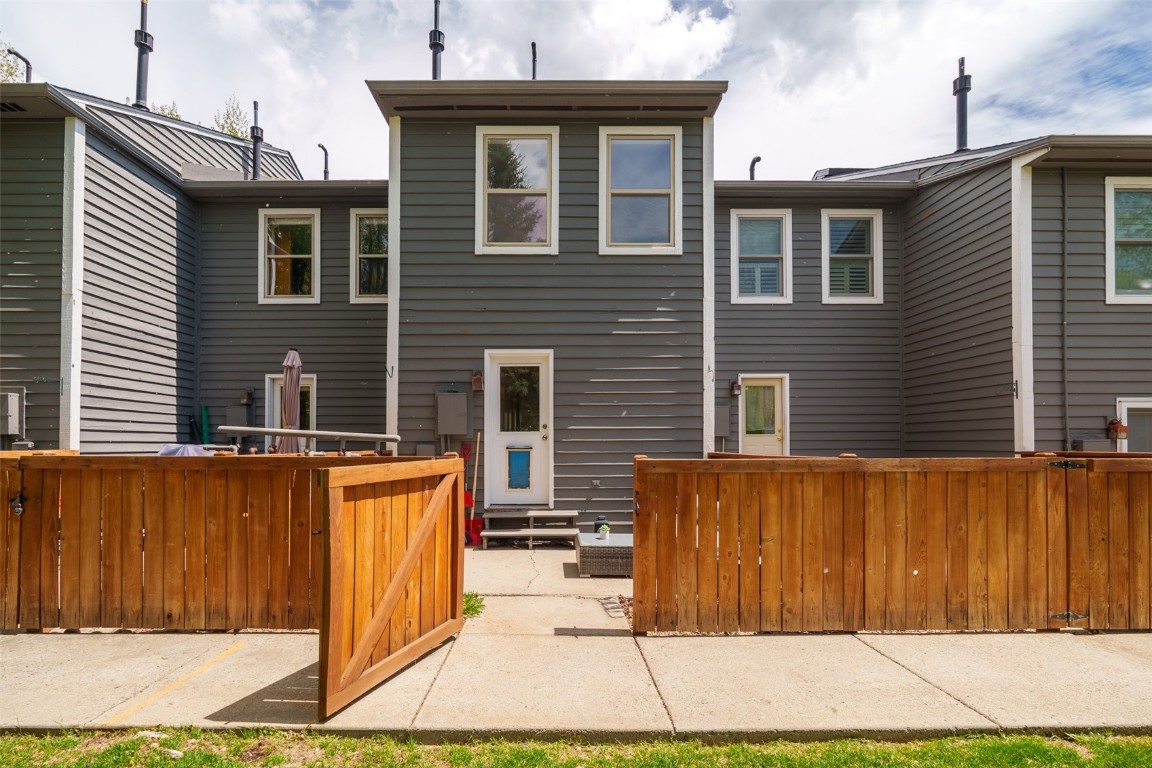 3100 Chinook LANE 6