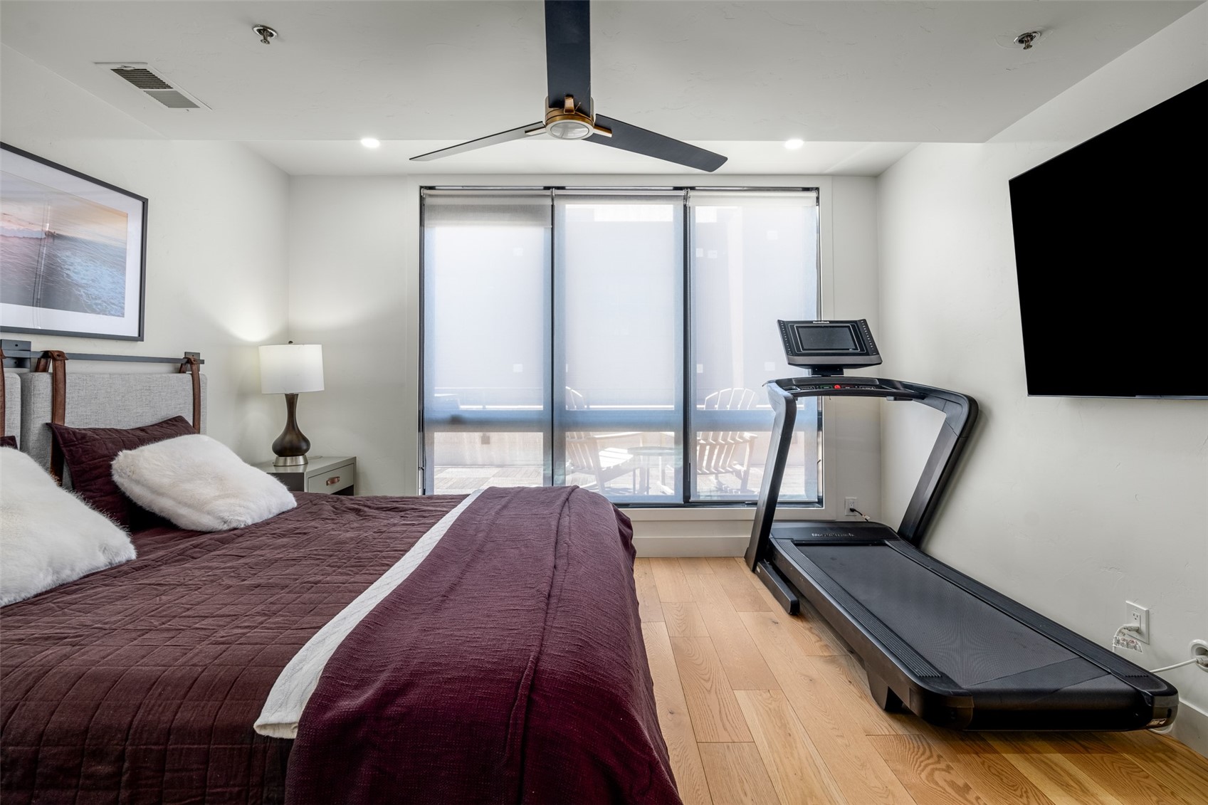 345 Lincoln AVENUE 205 & 208