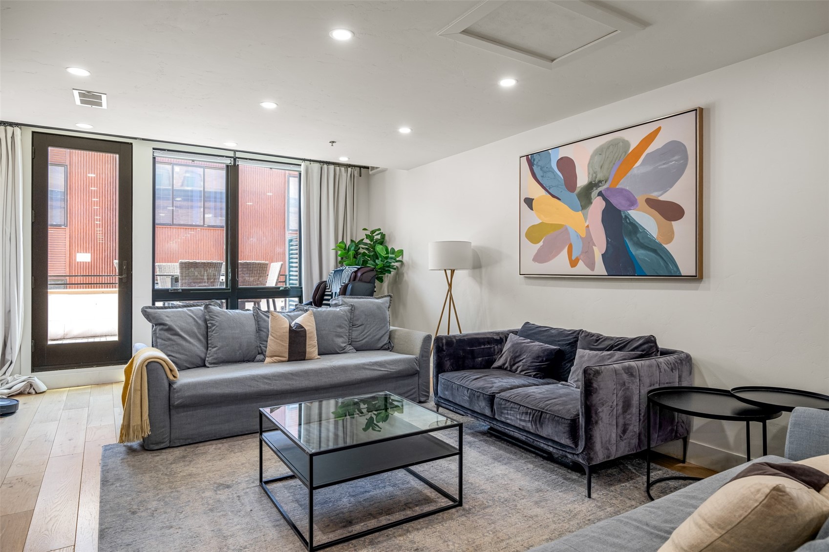 345 Lincoln AVENUE 205 & 208