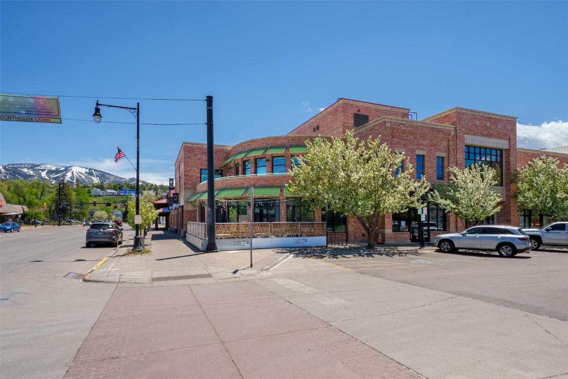 345 Lincoln AVENUE 205 & 208