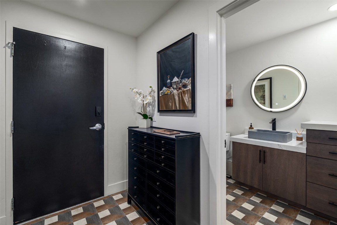 345 Lincoln AVENUE 205 & 208