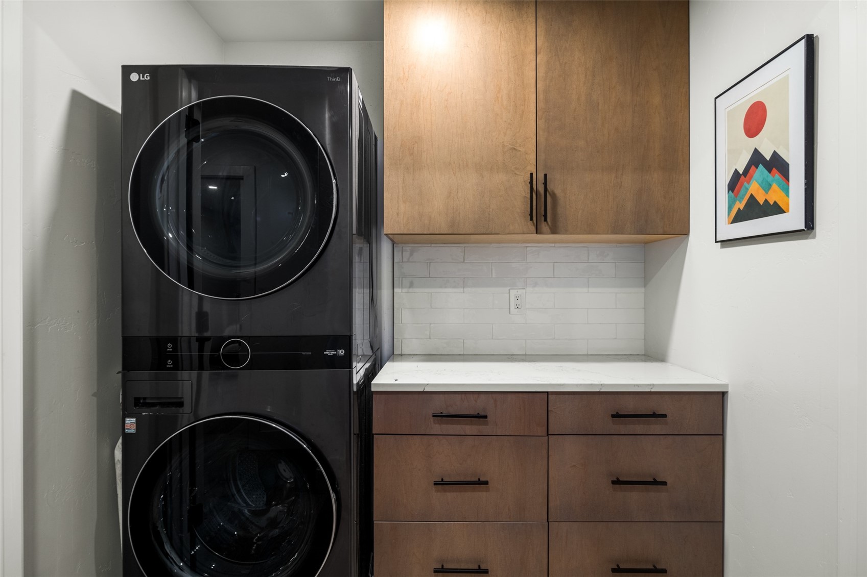 345 Lincoln AVENUE 205 & 208