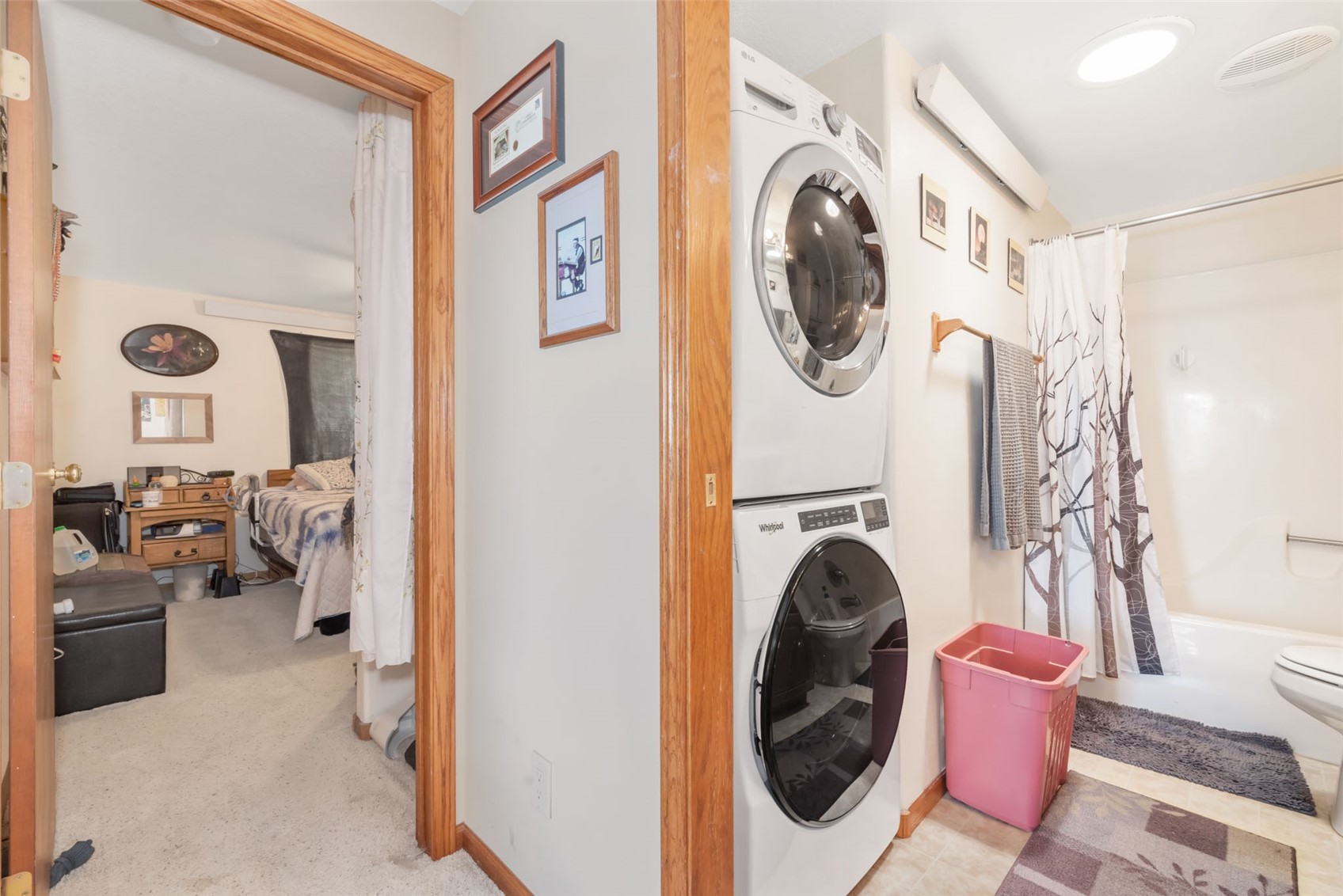 2380 Savoy PLACE 1