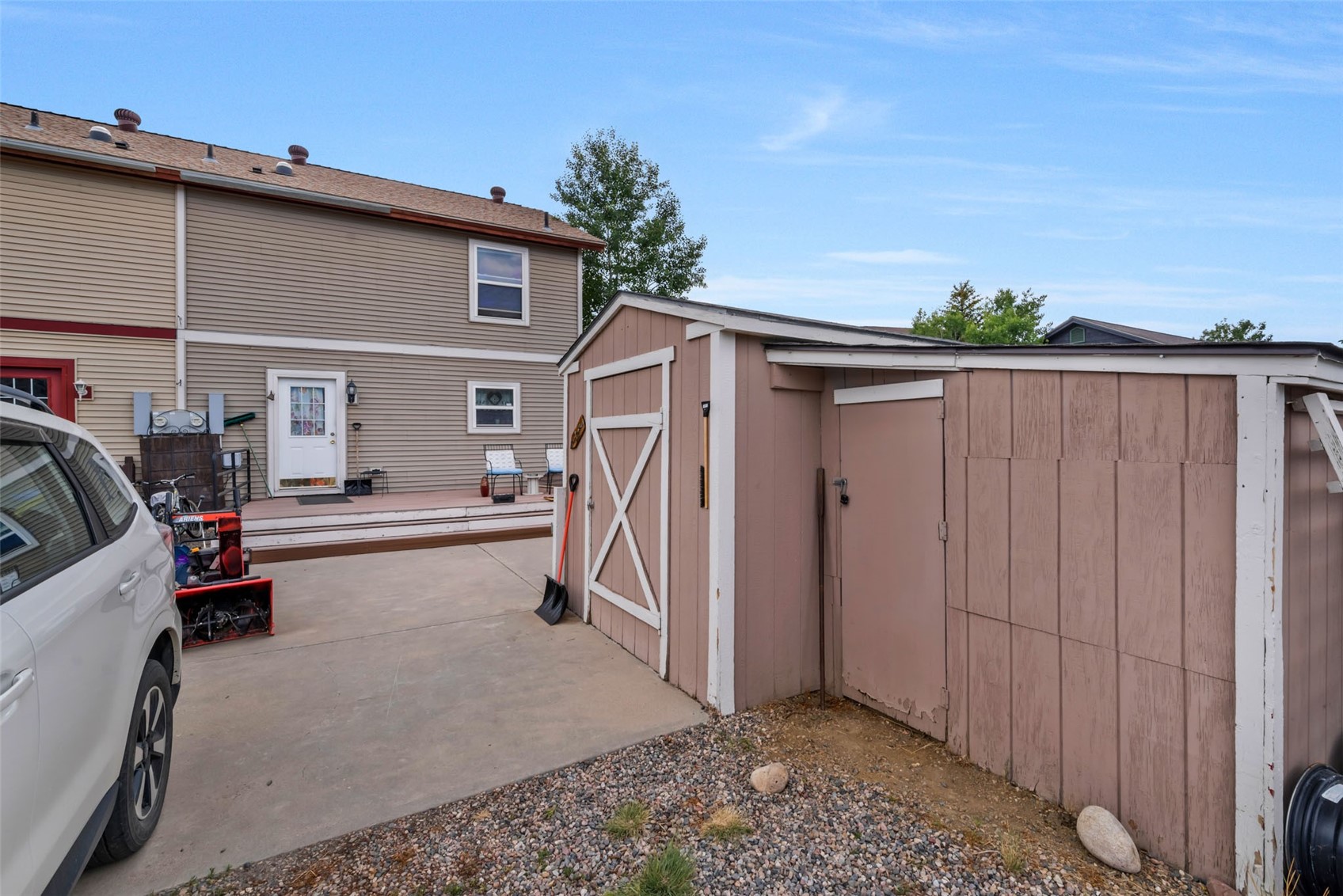 2380 Savoy PLACE 1