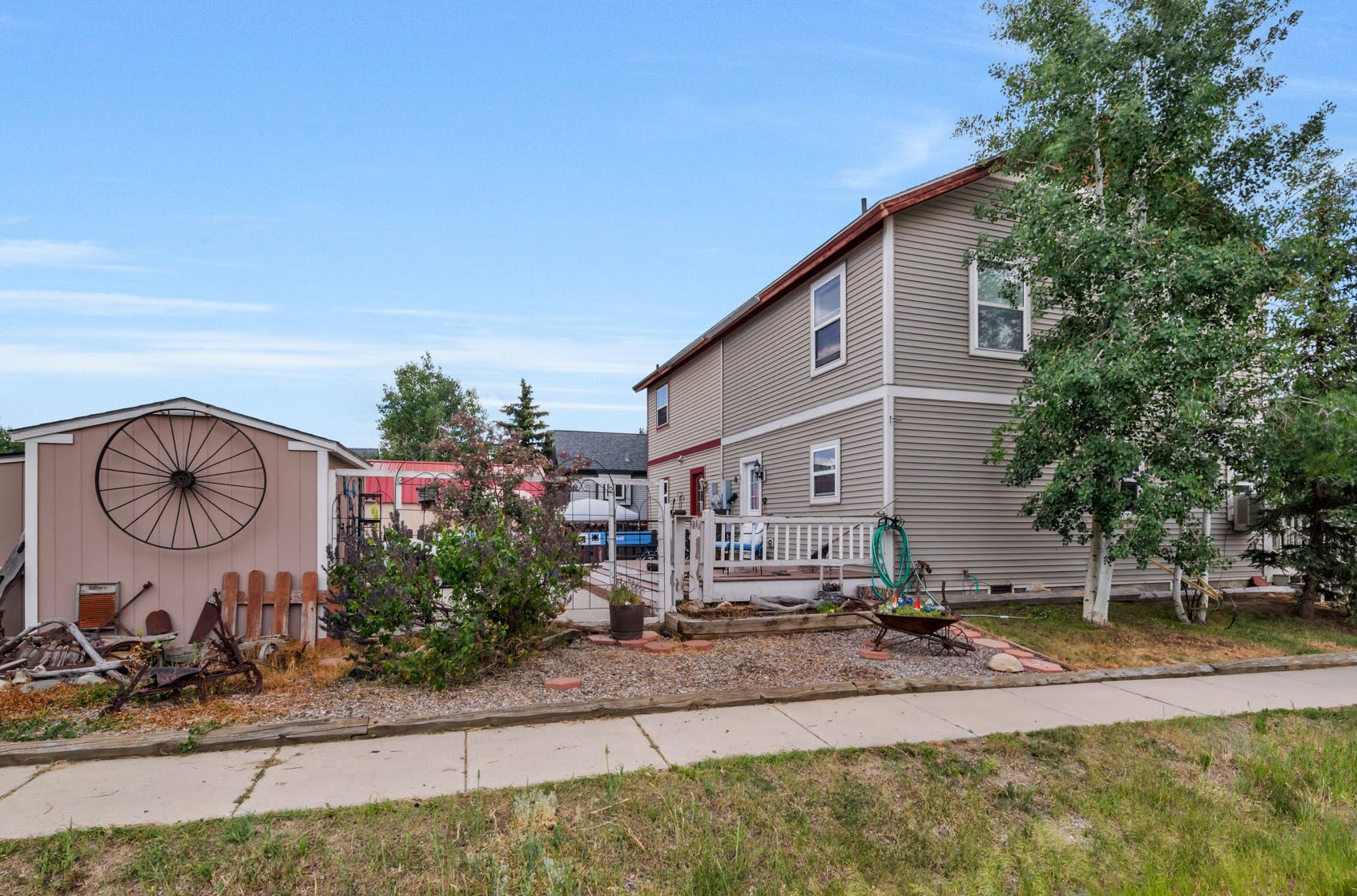 2380 Savoy PLACE 1