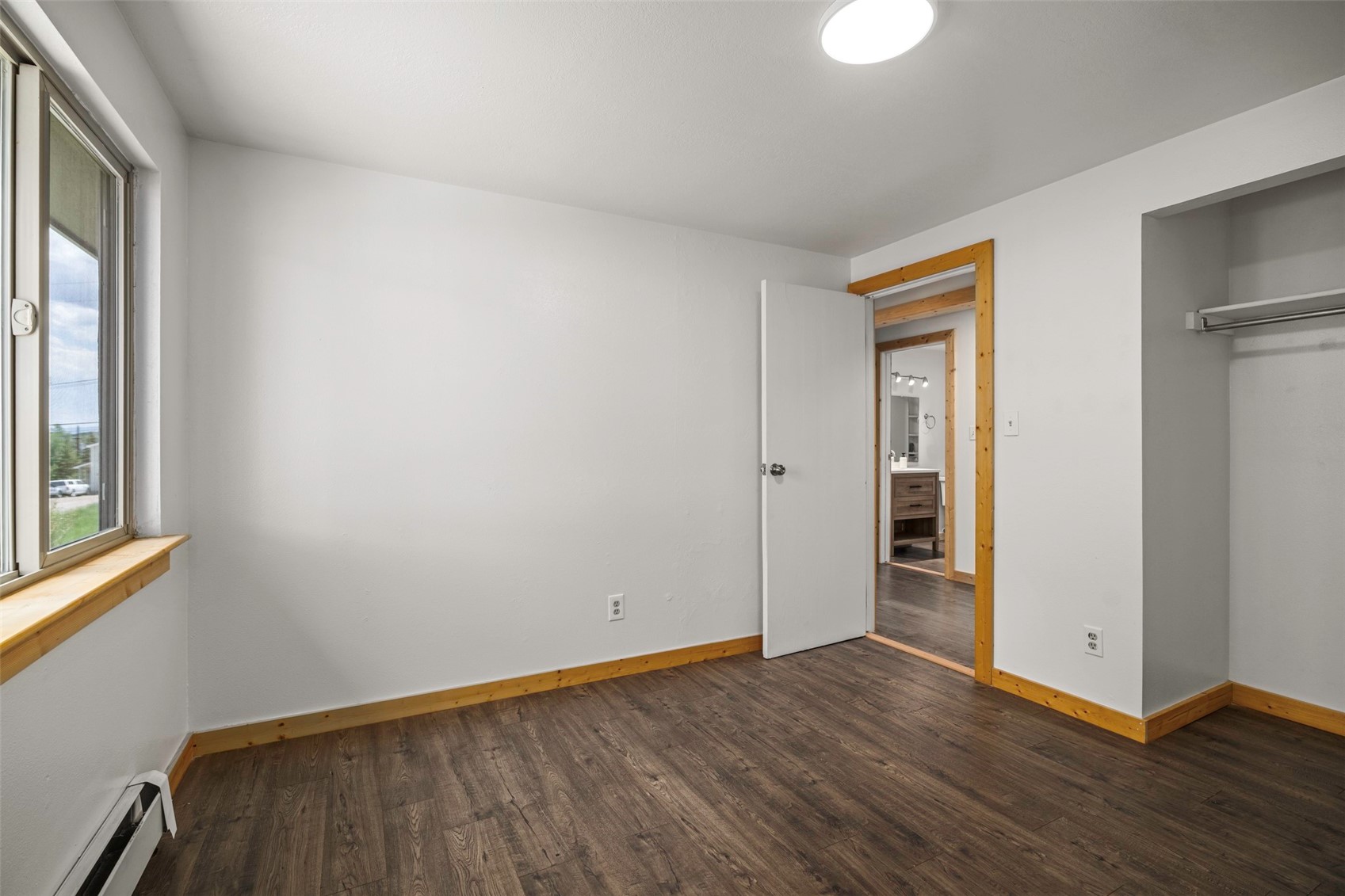 302 E 4th STREET