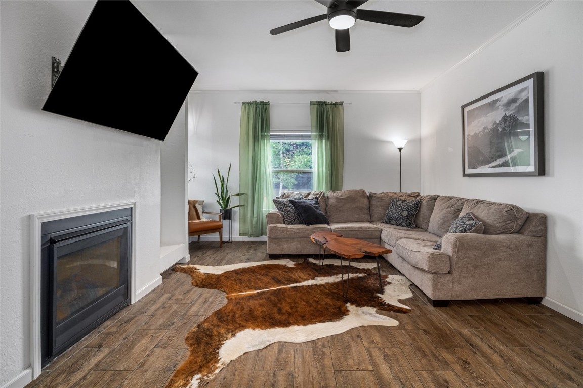 2395 Penny LANE 1