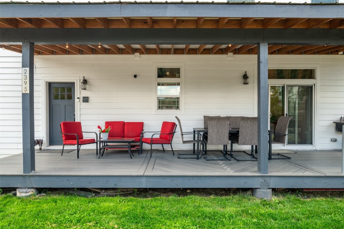 2395 Penny LANE 1