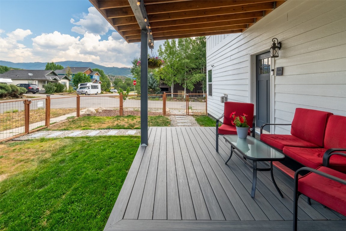 2395 Penny LANE 1