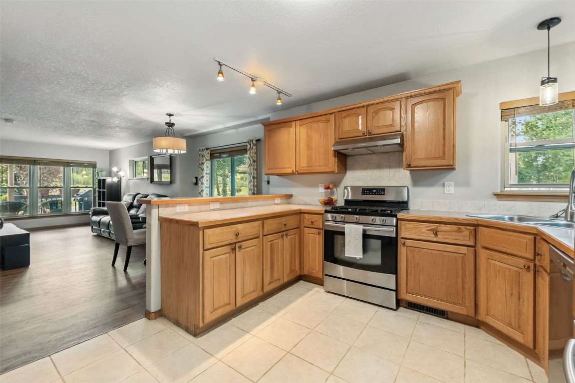 105 Alpensee DRIVE