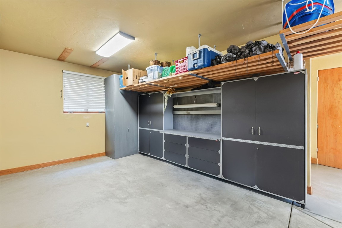 1809 Highlands DRIVE