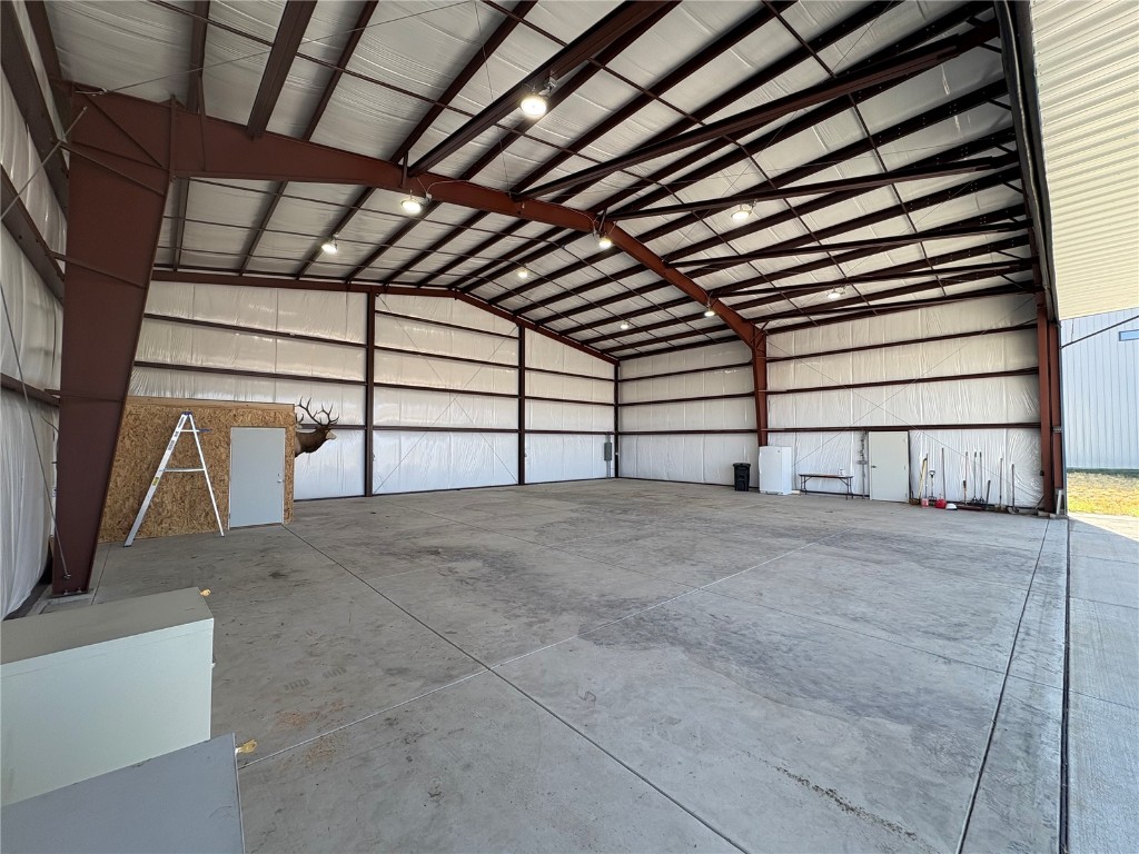 1701 Eagle AVENUE 18