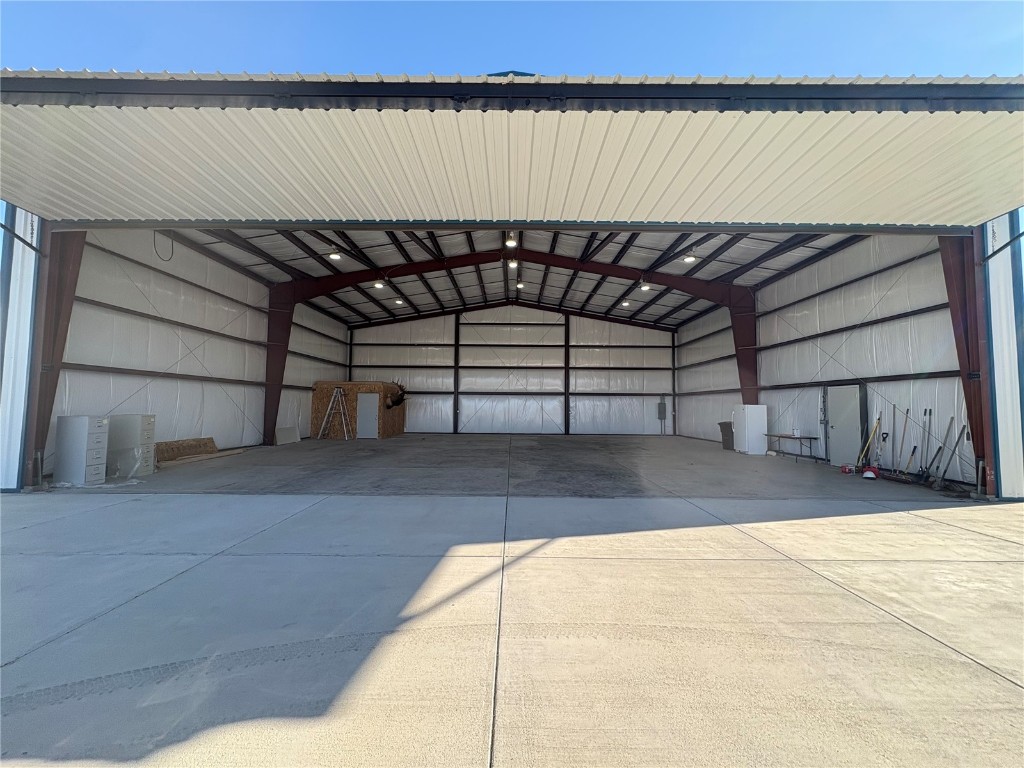 1701 Eagle AVENUE 18