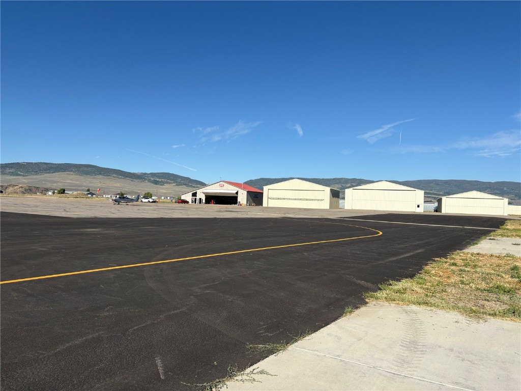 1701 Eagle AVENUE 18