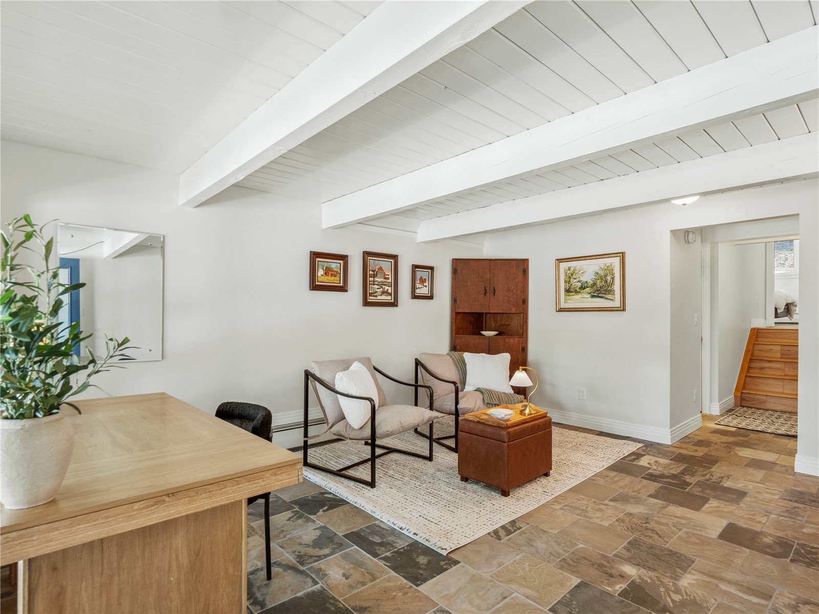 304 S High STREET 3