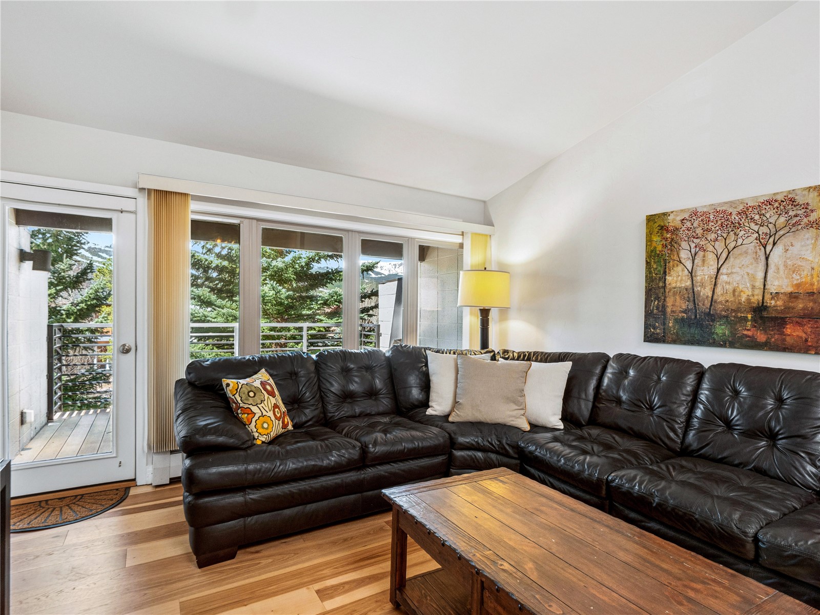304 S High STREET 3