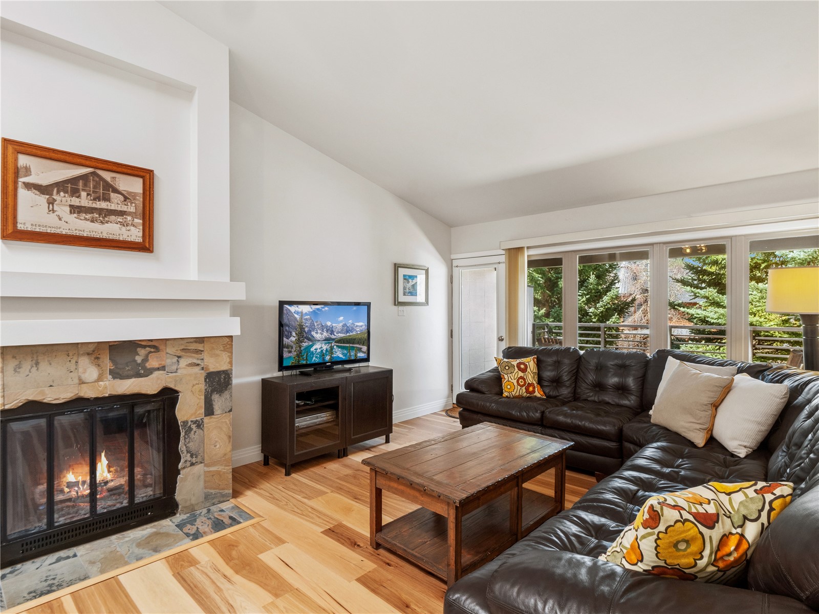 304 S High STREET 3