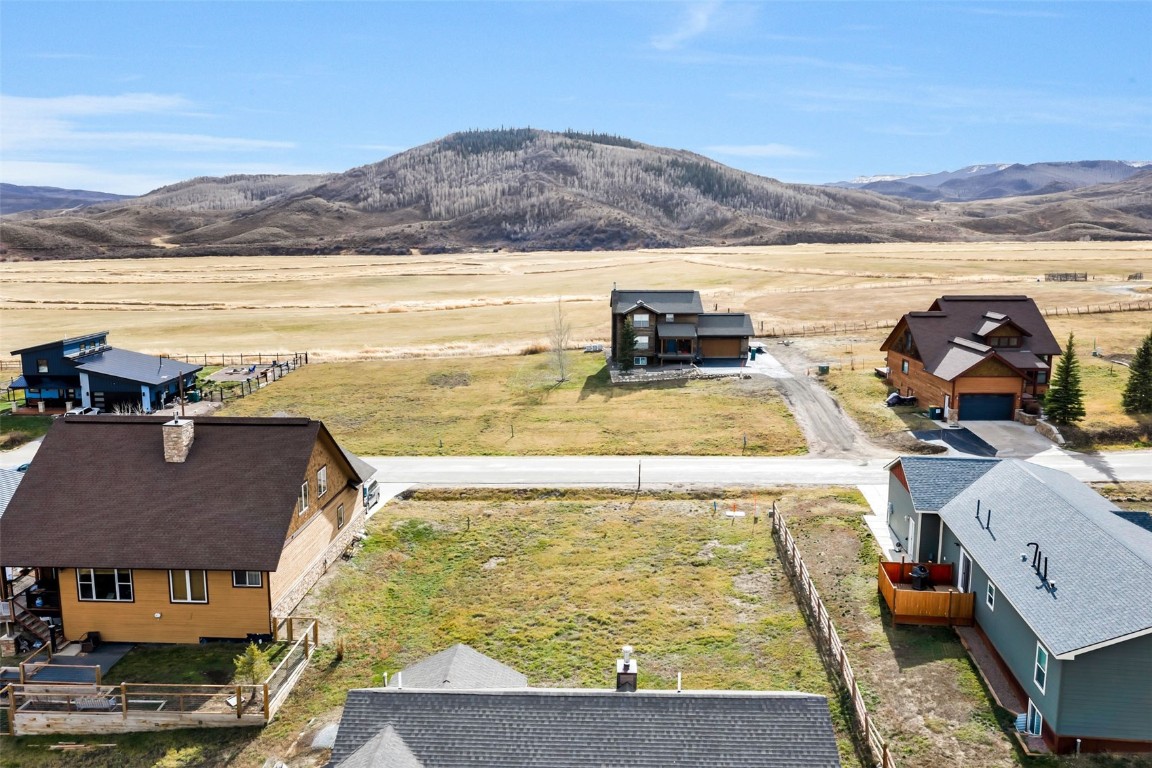 104 Oak Ridge CIRCLE