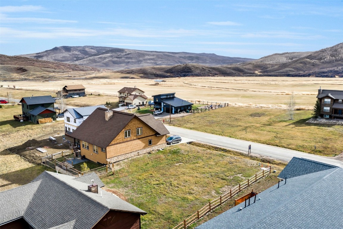 104 Oak Ridge CIRCLE