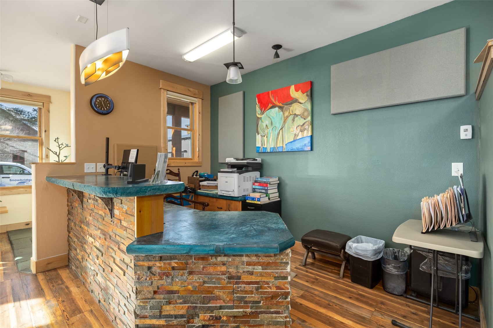942 Oak STREET 3