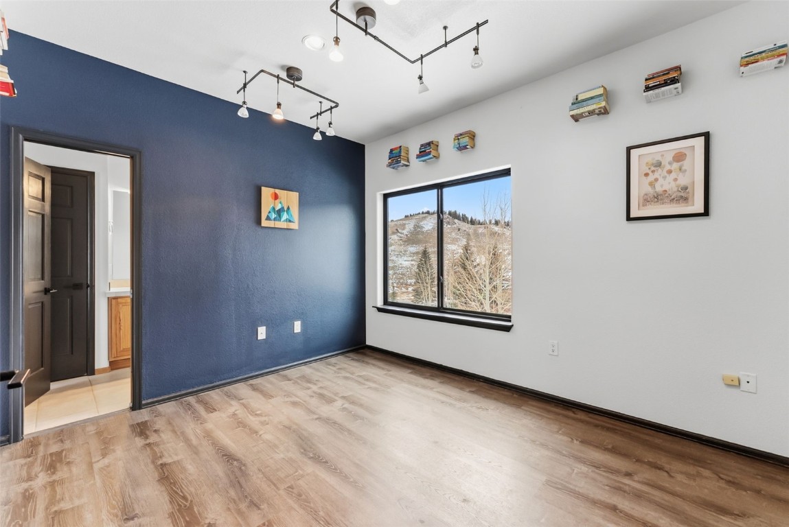 60 Gingerquill COURT