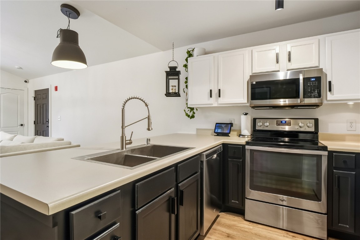 303 Pelican CIRCLE 1906