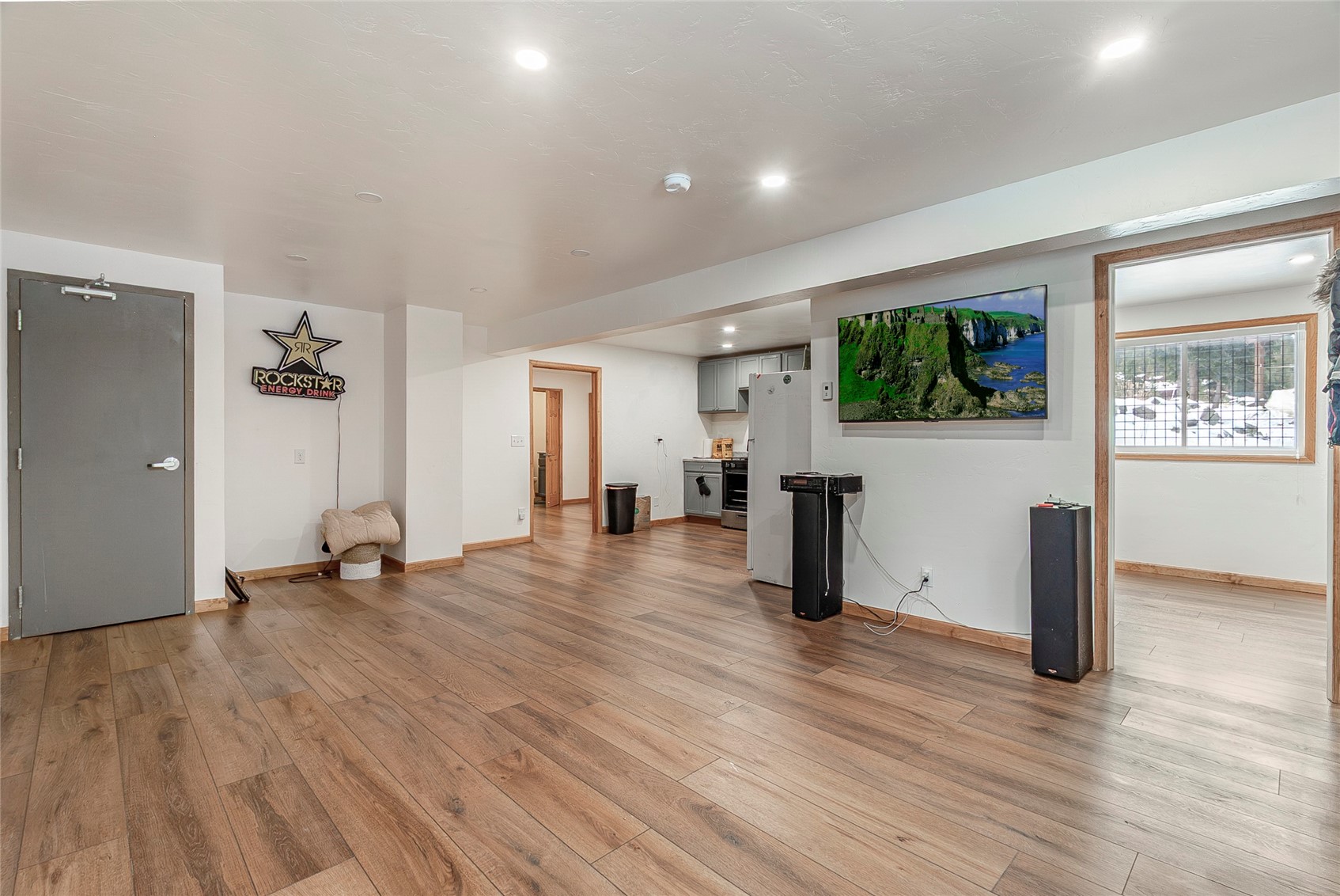 5291 Montezuma ROAD