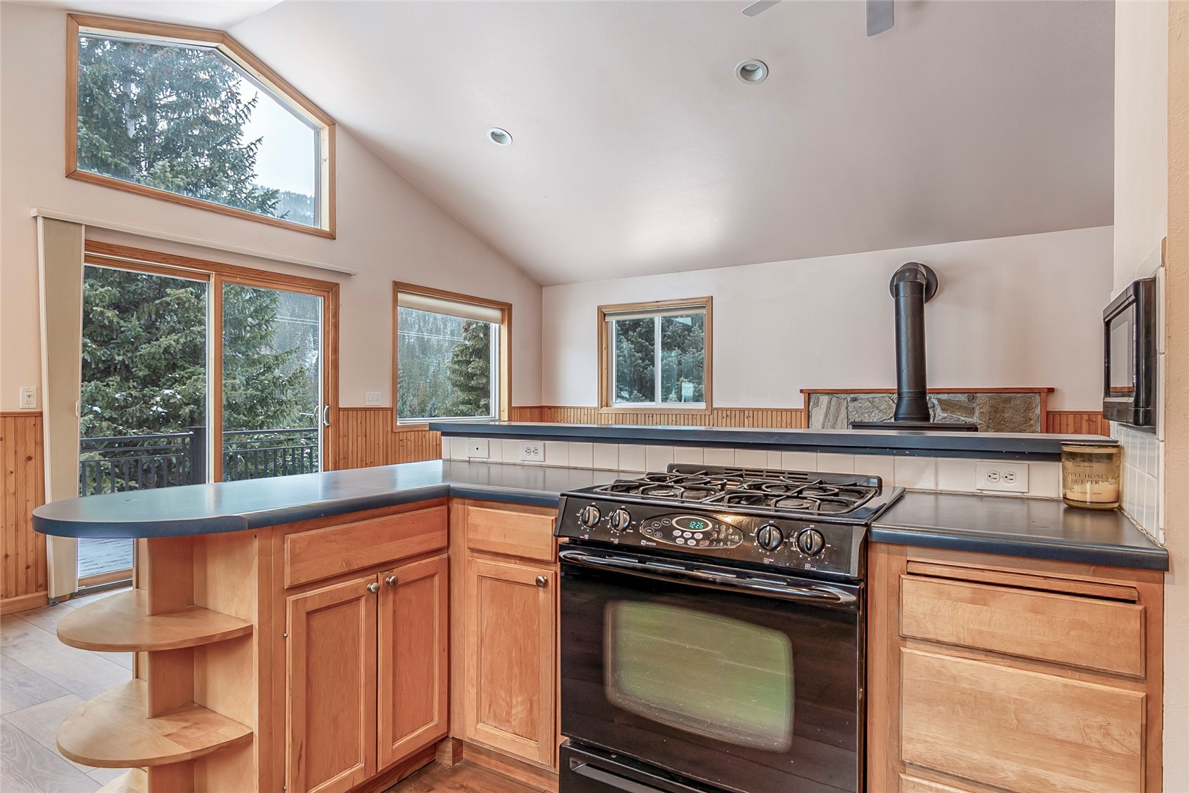 5291 Montezuma ROAD
