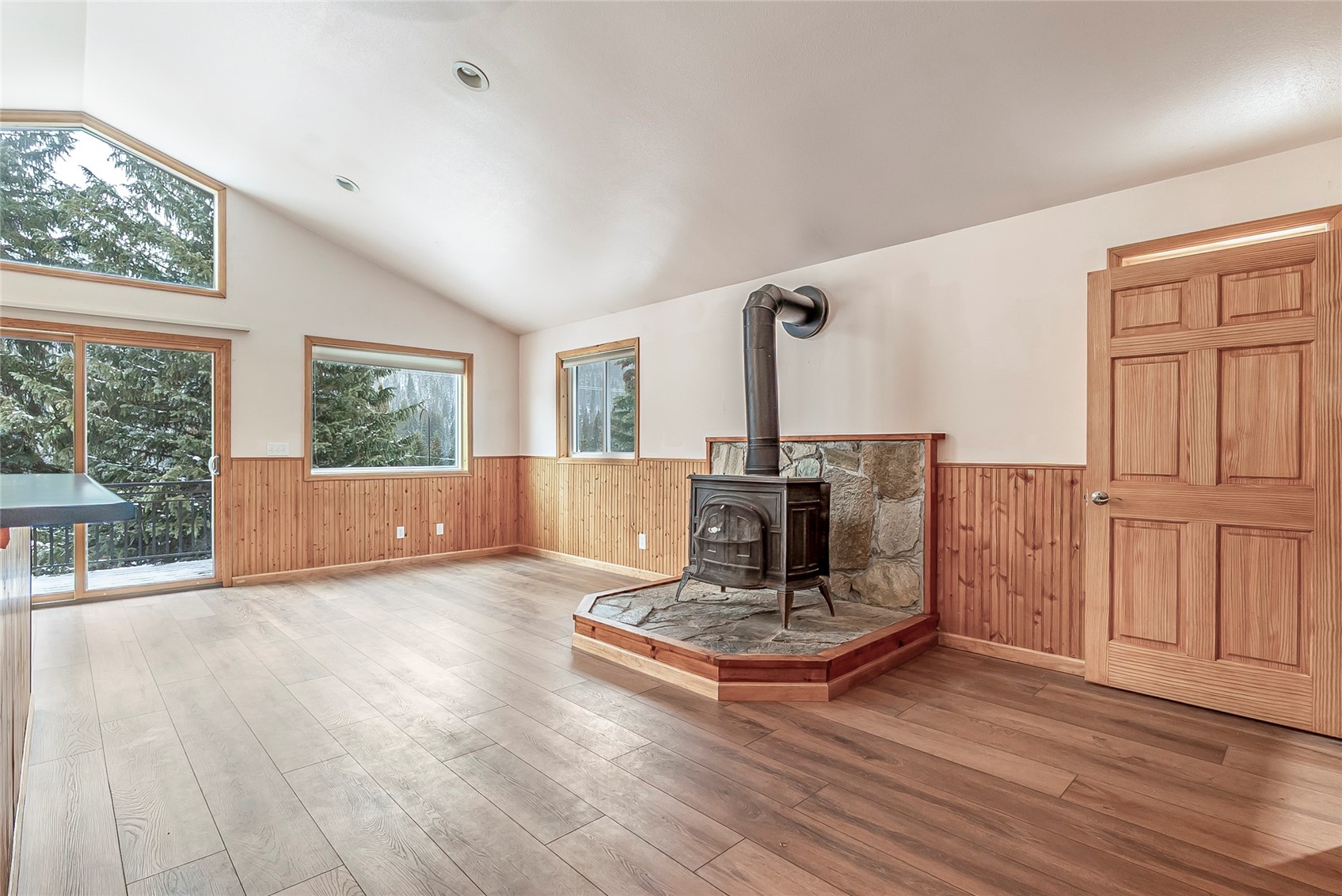 5291 Montezuma ROAD