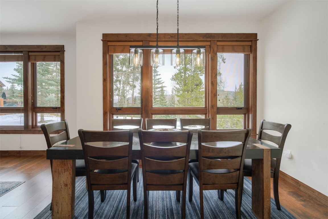 42 Snowflake DRIVE 413