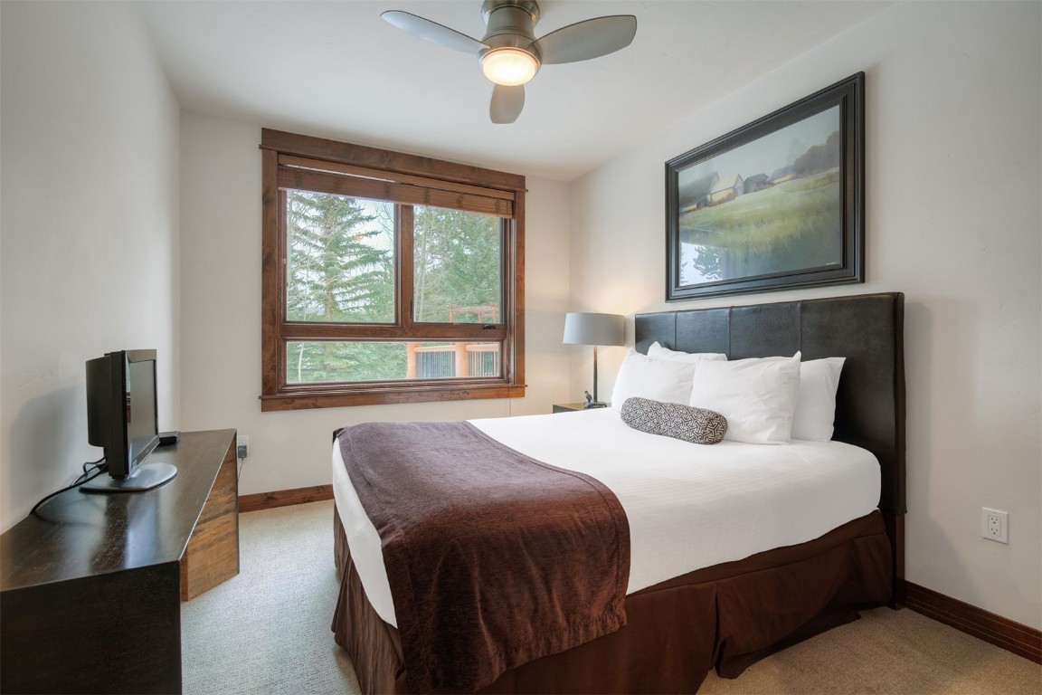 42 Snowflake DRIVE 413