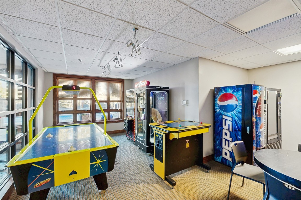 42 Snowflake DRIVE 413