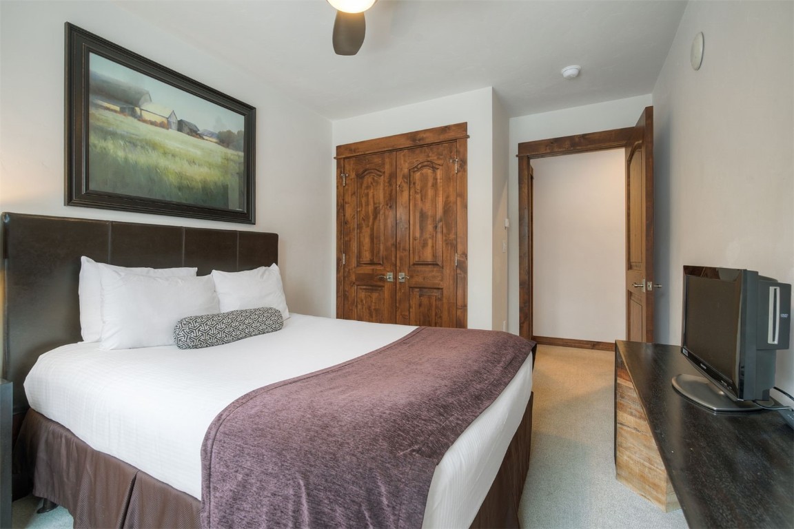 42 Snowflake DRIVE 413