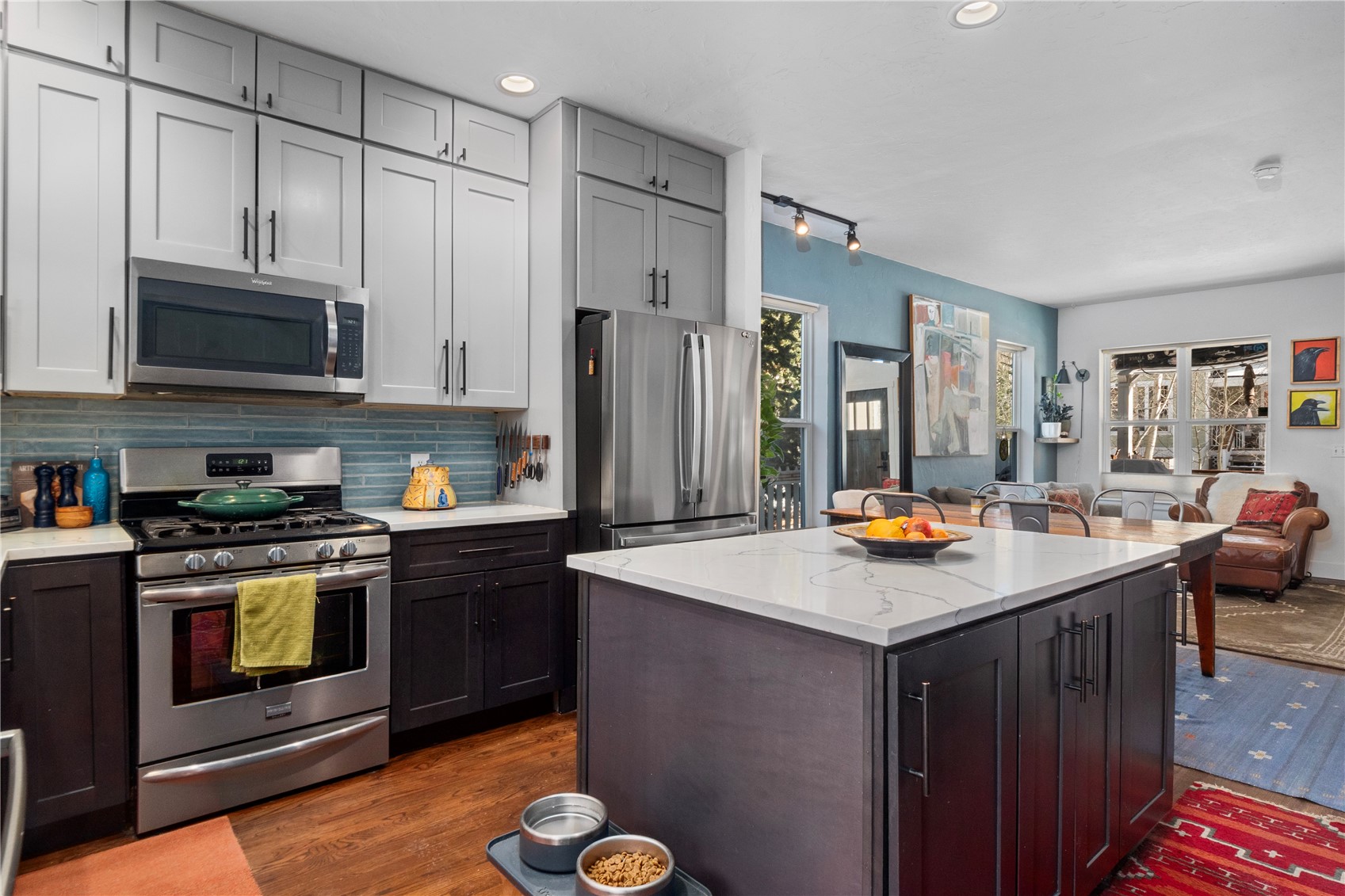 68 Midnight Sun ROAD