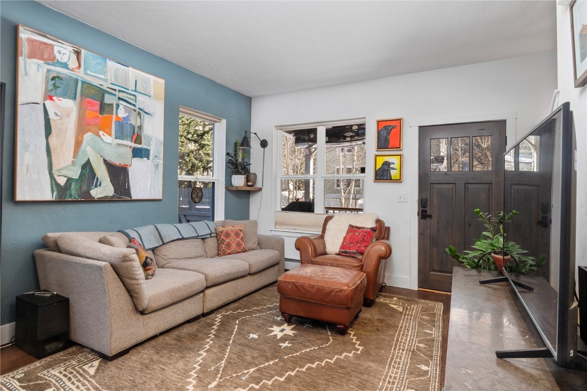 68 Midnight Sun ROAD